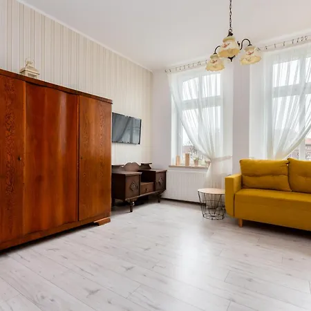 Osiek Urban Haven Apartamento *